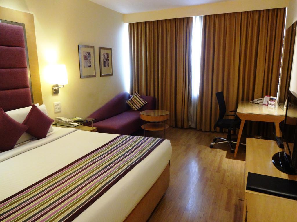 فندق رويال أوركيد سنترال، بنغالور الغرفة الصورة